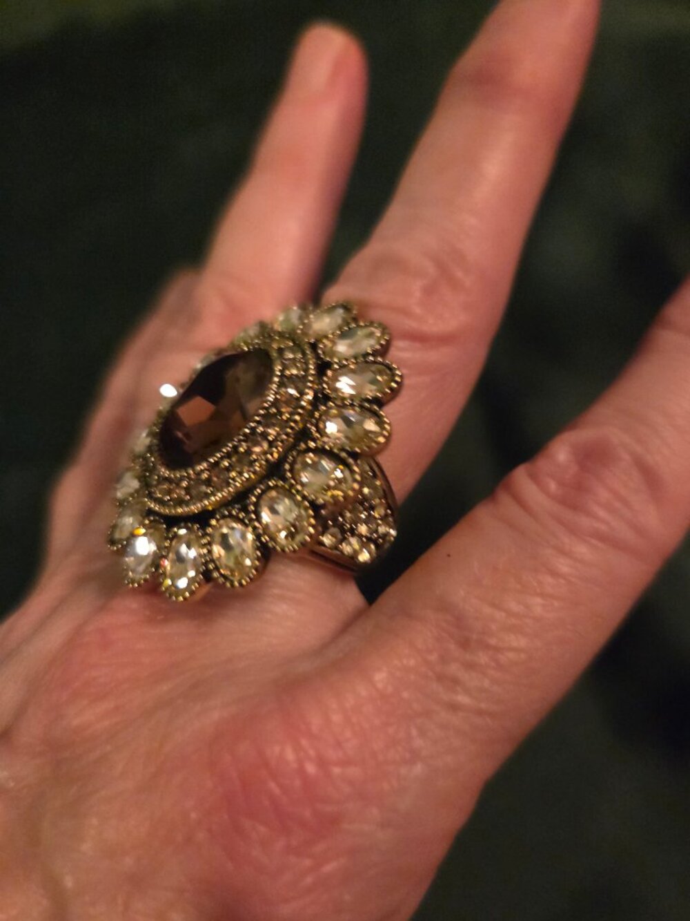 Stunning Heidi Daus cocktail ring, size 7 - Picture 7 of 12